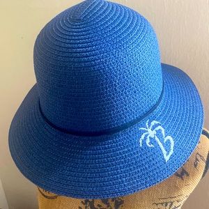 beach hat for women blue color